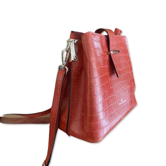 Chiara Ferretti Red Croc Embossed Leather Crossbody Bucket Shoulder Bag Italy - Picture 3 of 9